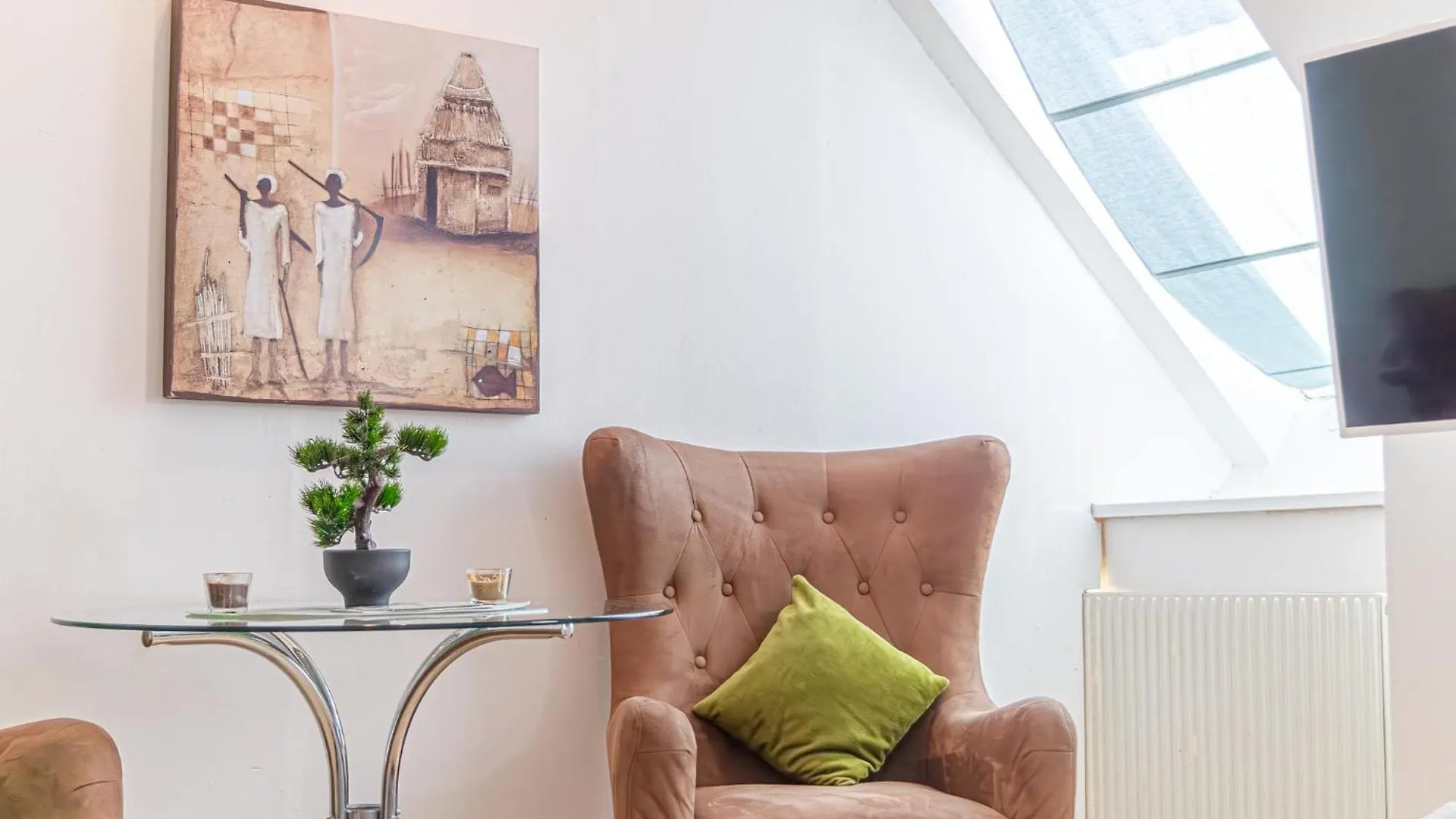 Charming 2 Apartments Ideal For Extended Stays Вена