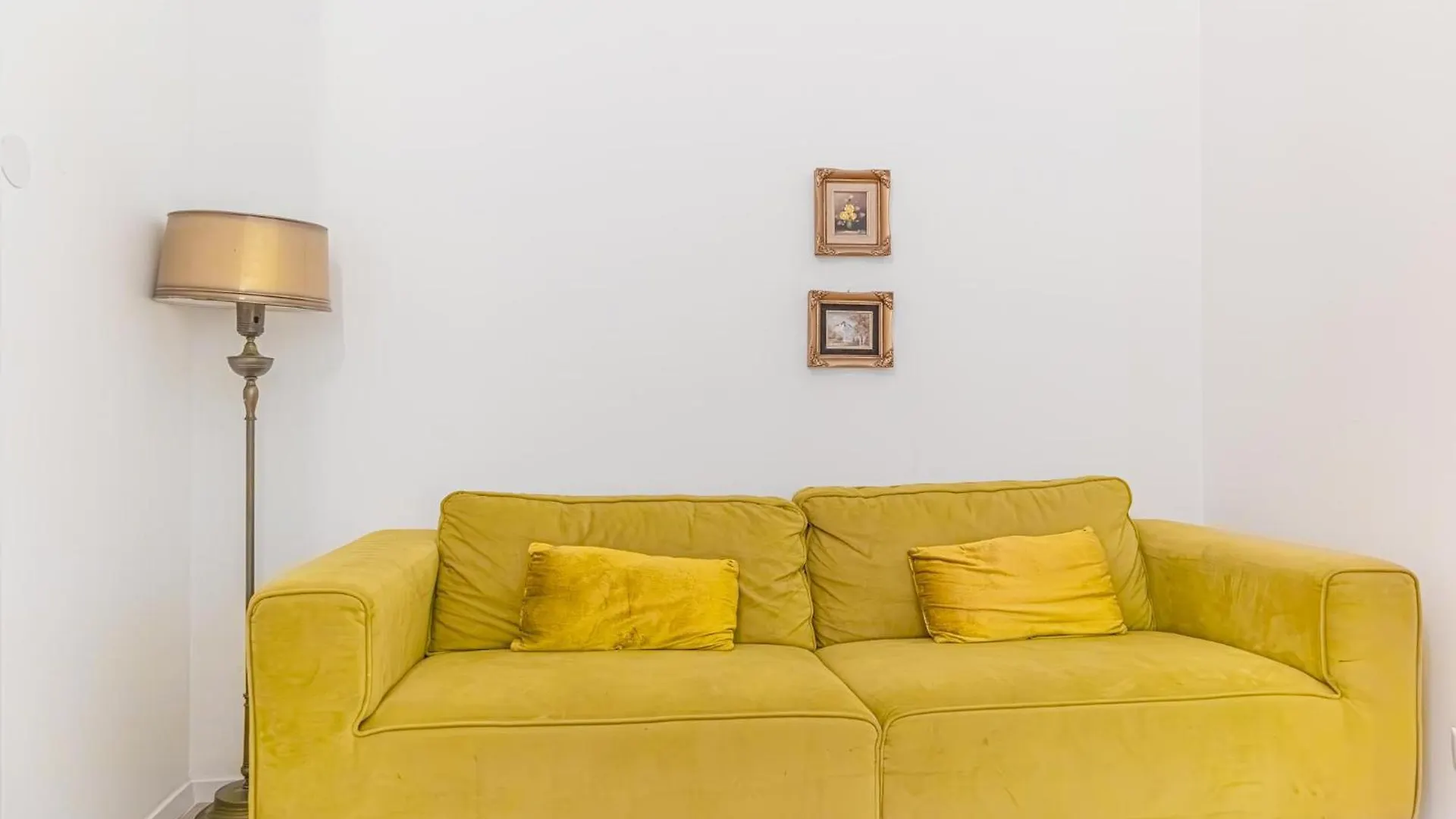 Charming 2 Apartments Ideal For Extended Stays Вена